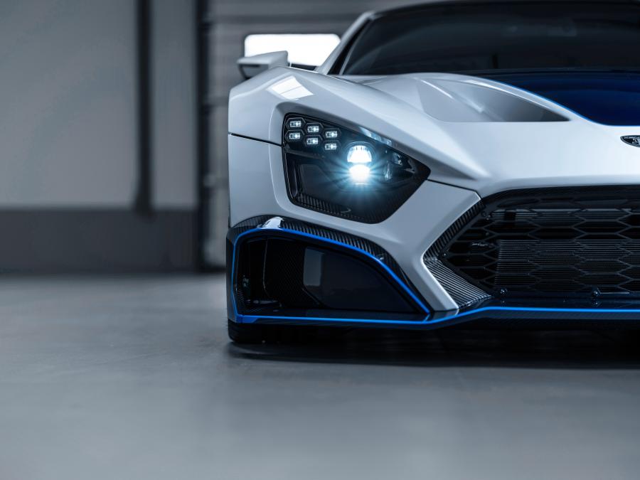 Детали экстерьера Zenvo TSR-S 2020 года  (фото 2 из 17)